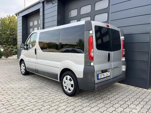 RENAULT TRAFIC 2.0 dCi L1H1 Cool SZERVIZELT / 9 SZEMÉLY / KLÍMA / 1.5 ÉV MŰSZAKI VIZSGA