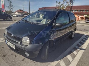 RENAULT TWINGO 1.2 Initiale