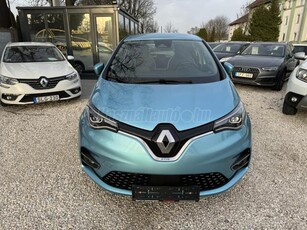 RENAULT ZOE Z.E. R135 52 kWh Intens (Automata) VÉGIG MÁRKASZERVÍZBEN VEZETETT SZERVÍZKÖNYV. 27%-OS ÁFÁ-S SZÁMLÁVAL