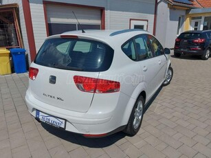 SEAT ALTEA XL 1.4 TSI Reference SZERVIZKÖNYV. 2 TULAJ. TEMPOMAT. DIGIT.KLÍMA. 10 LÉGZSÁK. VONÓHOROG