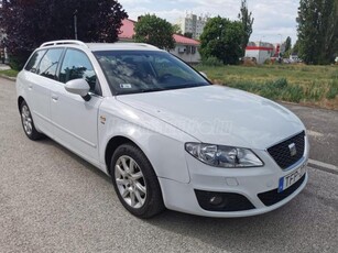 SEAT EXEO ST 2.0 CR TDI Reference VEZETETT SZERVIZKÖNYV