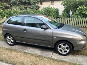 SEAT IBIZA 1.4 16V Premium