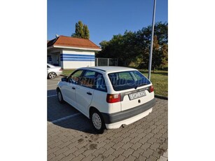 SEAT IBIZA 1.4i CLX