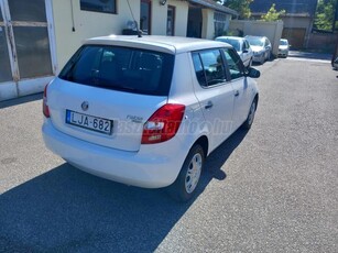 SKODA FABIA 1.2 12V Ambiente