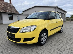 SKODA FABIA 1.2 12V Family ÚJ VEZÉRMŰLÁNC. VEZETETT SZERVÍZKÖNYV. KÖLTSÉGMENTES!