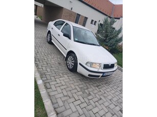 SKODA OCTAVIA 1.4 Ambiente