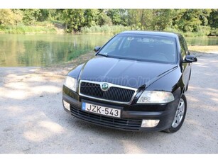 SKODA OCTAVIA 1.4 Ambiente