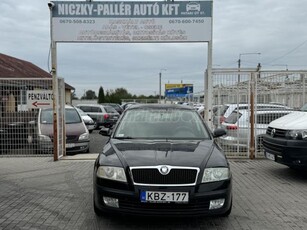 SKODA OCTAVIA 1.4 Cool Tradition