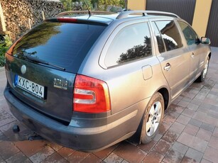 SKODA OCTAVIA 1.6 Ambiente