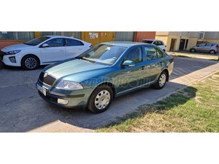 SKODA OCTAVIA 1.6 Ambiente