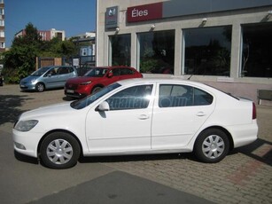 SKODA OCTAVIA 1.6 Ambiente Mo-i - Szervizkönyves - Kiváló állapotú!