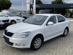 SKODA OCTAVIA 1.6 Clever Magyar autó-1. tualjdonostól-Friss műszaki-Digit klíma