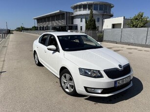 SKODA OCTAVIA 1.6 CR TDI Ambition