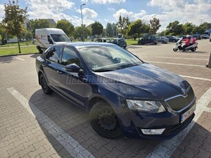 SKODA OCTAVIA 1.6 CR TDI Ambition