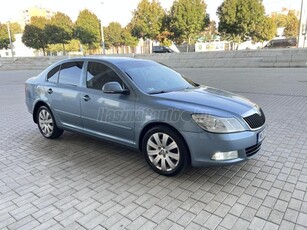 SKODA OCTAVIA 1.6 CR TDI Clever DPF Megkímélt állapotban