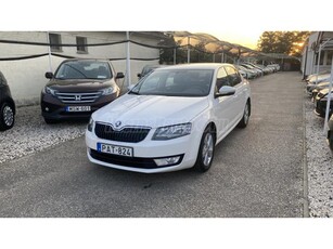 SKODA OCTAVIA 1.6 CR TDI Style Friss vezérlés csere. Nagyszervíz elvégezve