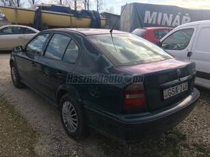 SKODA OCTAVIA 1.6 GLX