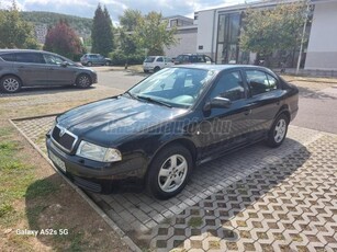 SKODA OCTAVIA 1.6 Tour