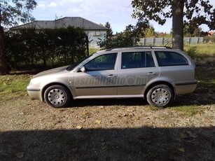 SKODA OCTAVIA 1.6 Tour