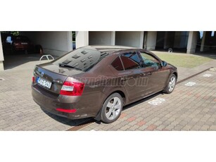 SKODA OCTAVIA 1.8 TSI Elegance DSG