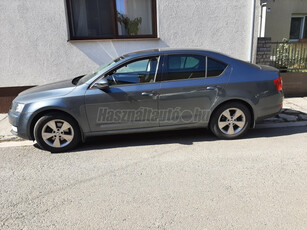 SKODA OCTAVIA 2.0 CR TDI Elegance DSG