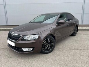 SKODA OCTAVIA 2.0 CR TDI Elegance DSG MAGYAR-MEGKÍMÉLT-KEVESET FUTOTT