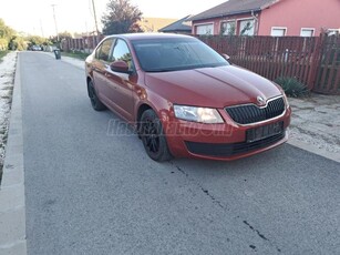 SKODA OCTAVIA 2.0 CR TDI Elegance klimaautomata-ülésfüt-aluflni fullszrvízkönyv-jó állapot-FACELIFT