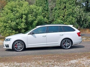 SKODA OCTAVIA 2.0 CR TDI RS DSG Euro 6 Magyar.valós km.végig márkaszerviz