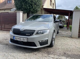 SKODA OCTAVIA 2.0 CR TDI RS Euro 6 VRS Panorámatető.kanyarkövető bixenon