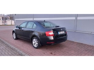 SKODA OCTAVIA 2.0 CR TDI Style 4x4 DSG Magyországi.Ritkaság 157 000 Km.Végig márkaszervizben szerv. Bézs bőr.4X ülésfűt