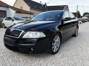 SKODA OCTAVIA 2.0 TFSI RS TEMPOMAT/KÖDLÁMPA/2 KULCS/VÉGIG SZERVIZKÖNYV/KITŰNŐ ÁLLAPOT!!