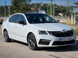 SKODA OCTAVIA 2.0 TSI RS DSG KARAMBOLMENTES. GYÁRI FÉNYEZÉS. VÉGIG MÁRKASZERVIZ. PAN TETŐ