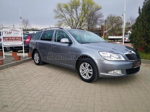 SKODA OCTAVIA Combi 1.2 TSI Ambition Family Jó állapot Digitklíma Ülésftés