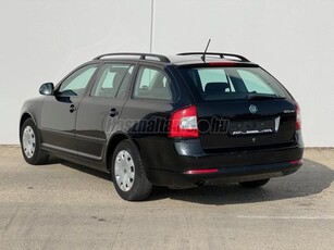 SKODA OCTAVIA Combi 1.2 TSI Classic Tempomat - Szervizkönyv - Friss vizsga