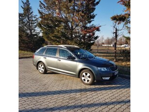 SKODA OCTAVIA Combi 1.4 TSI Elegance