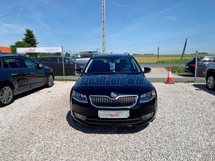 SKODA OCTAVIA Combi 1.4 TSI Style Navi.Digit klíma.Tempomat.Xenon.Félbőr.Parkradar.Szervizmúlt