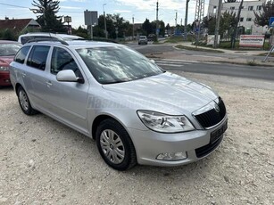 SKODA OCTAVIA Combi 1.6 CR TDI Elegance DPF