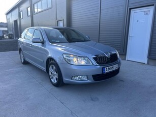 SKODA OCTAVIA Combi 1.6 CR TDI Elegance DPF FRISSMŰSZAKI-SZÉP-RADAR-HOROG-KLÍMA-ALUFELNI