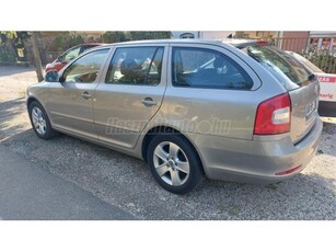 SKODA OCTAVIA Combi 1.8 TFSI Elegance DSG