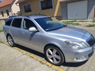 SKODA OCTAVIA Combi 2.0 CR TDI Elegance