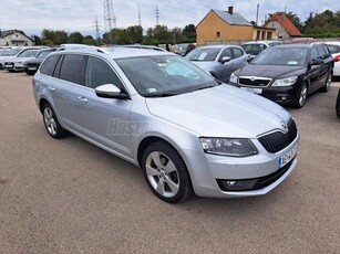 SKODA OCTAVIA Combi 2.0 CR TDI Elegance DSG ÁLLÓFŰT.KEYLESS.TÁV.TART.XENON.KAMERA.NAVI.ÁLLÓFŰTÉS.PDC.VHOROG