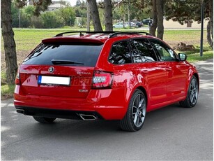 SKODA OCTAVIA Combi 2.0 CR TDI RS M.O-i! NAVI! KAMERA! PANORÁMA! LED! ÜL.FÜT! KORM.FÜT! CANTON! SÁVTARTÓ!