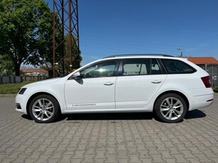 SKODA OCTAVIA Combi 2.0 CR TDI SCR Style DSG7 Navigáció. Apple Car. Android Auto