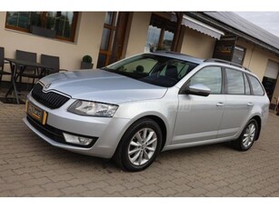 SKODA OCTAVIA Combi 2.0 CR TDI Style Euro 6 Mo-i - EGYGAZDÁS - AUTÓPÁLYA KM - MEGKÍMÉLT ÁLLAPOT!