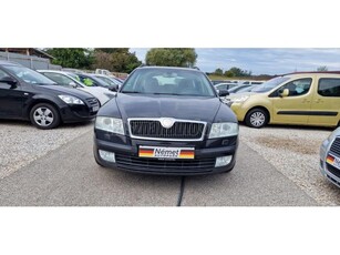 SKODA OCTAVIA Combi 2.0 PD TDI Elegance DPF XENON.NAVIGÁCIÓ.TOLATÓRADAR.FŰTHETŐ ELSŐ ÜLÉSEK.TEMPOMAT