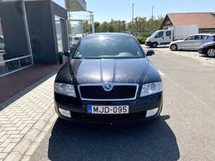 SKODA OCTAVIA Combi 2.0 PD TDI Elegance