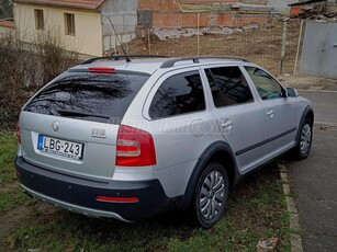 SKODA OCTAVIA Combi Scout 2.0 PD TDI DPF Scout