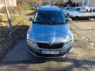 SKODA ROOMSTER 1.2 Tsi Comfort Ülésfűtés. digit klíma. téli-nyári kerékszett