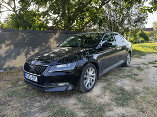 SKODA SUPERB 2.0 CR TDi Ambition DSG