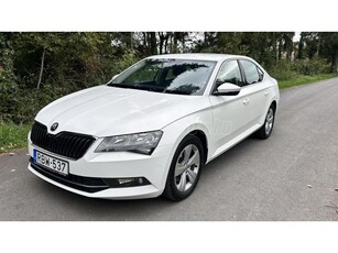 SKODA SUPERB 2.0 TDI SCR Ambition Vezérlés cserélve.nagyszervíz elvégezve